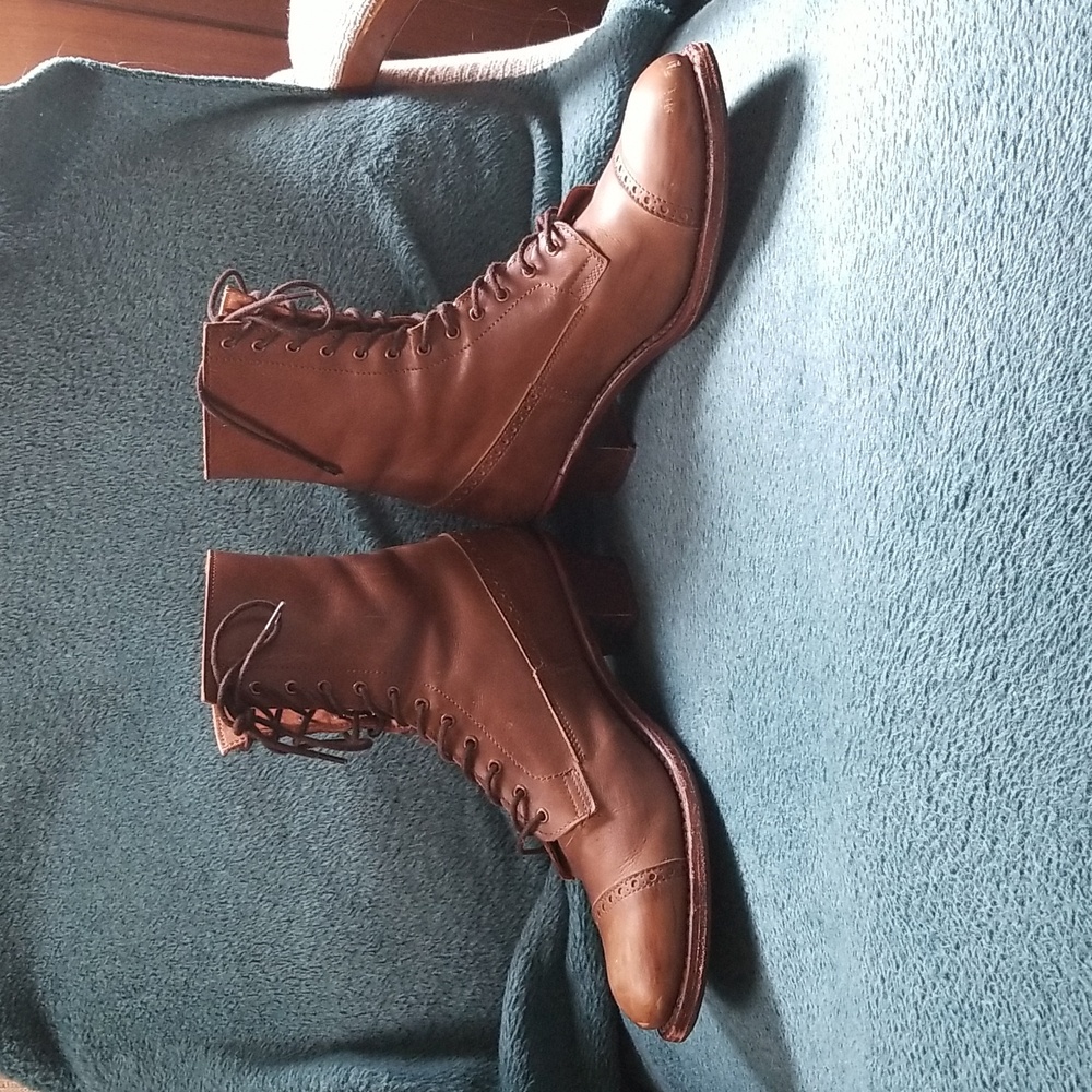Jo Bear Boots - Picture 4 of 16